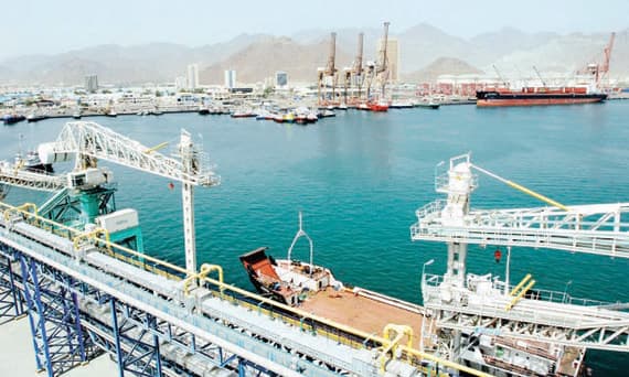 باكستان تتفاوض مع قطر لاستيراد الغاز الطبيعي المسال