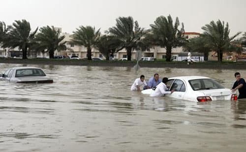 المياه توضح: تصريف  الأمطار مسؤولية "الشؤون البلدية".. اختصاصنا "الصرف الصحي"