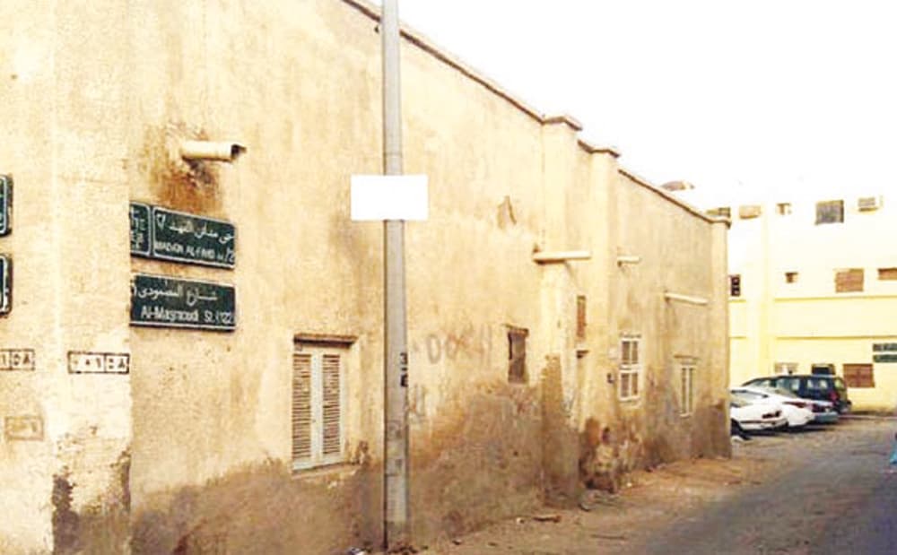 «بلدي جدة» يطالب «الأمانة» بتسريع مواعيد إيصال الكهرباء للمنازل العشوائية