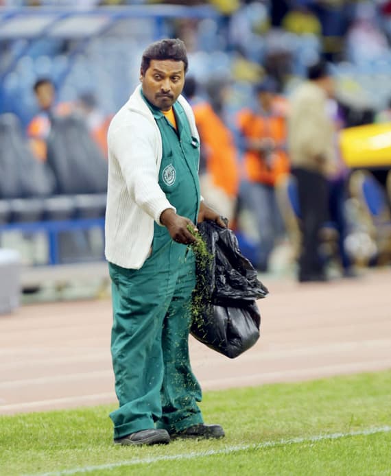 تيفو «لا نخسر بعض» مبتور