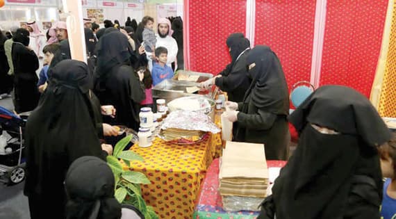 اشتراطات جديدة لتراخيص الأسر المنتجة  و83 % منهم غير مسجلين في «الضمان»