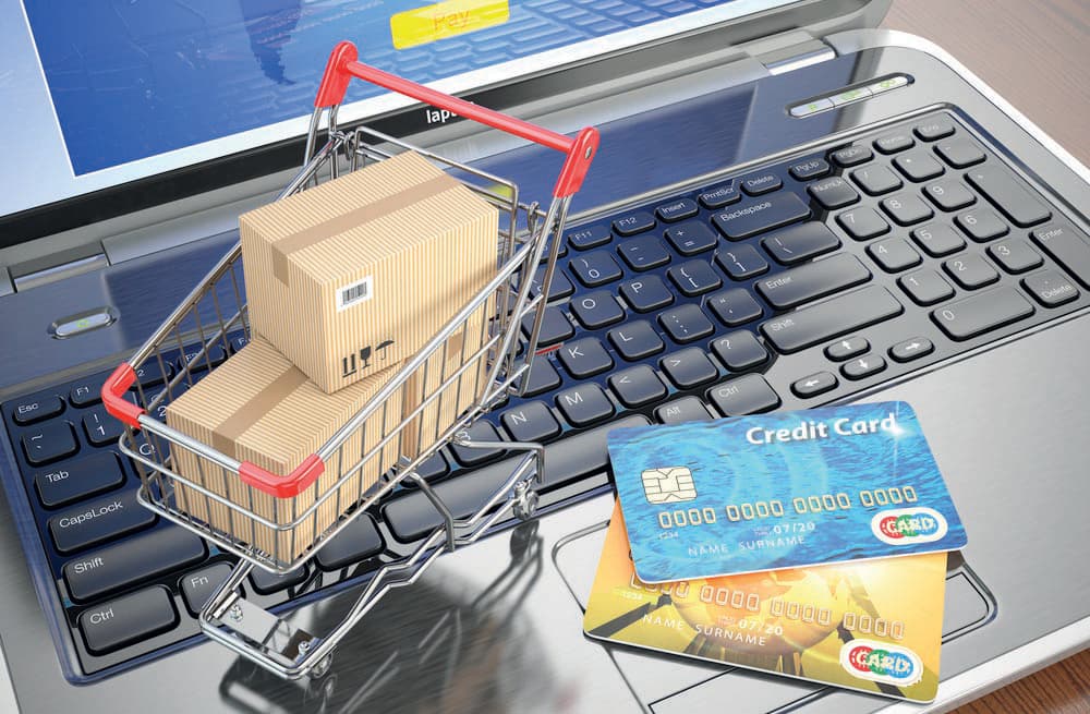 السعودية تنظم معاملات التجارة الإلكترونية بنظام يحمي حقوق المستهلكين