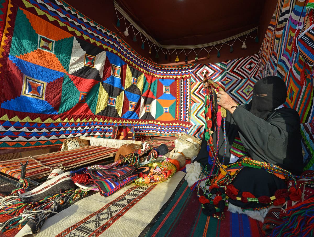 قصة مصورة : مهرجان "ربيع بريدة 36" يواصل فعالياته المتنوعة