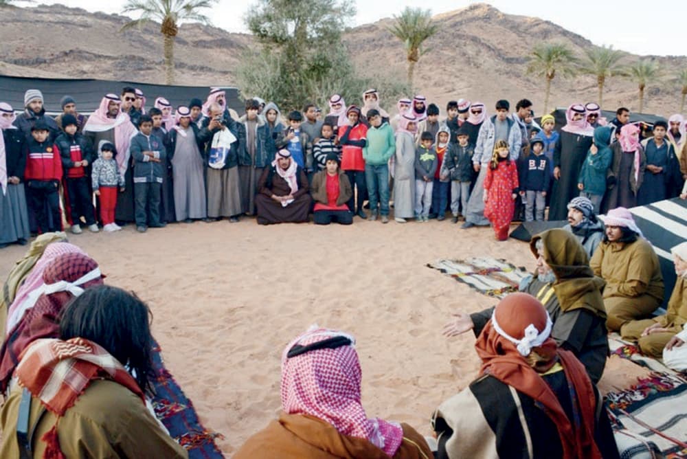 مشاهد تمثيلية تستلهم «حياة البادية» في مهرجان «صحراء حائل»