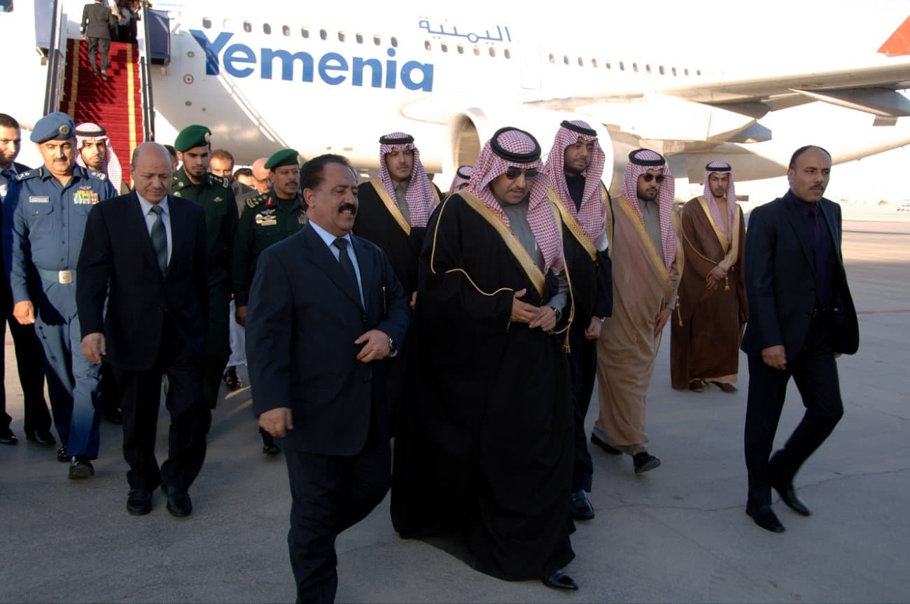 رؤساء الدول والوفود يغادرون الرياض بعد تقديم العزاء في وفاة الملك عبدالله
