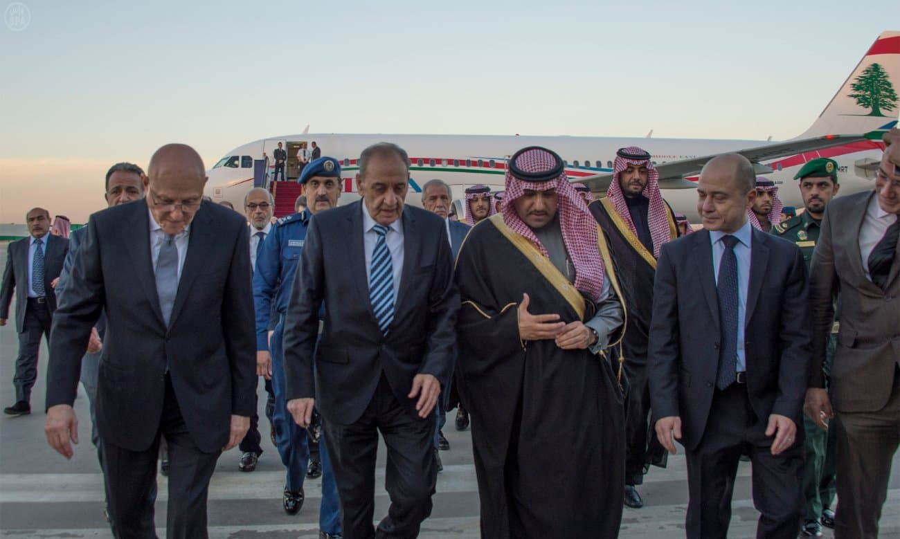 رؤساء الدول والوفود يغادرون الرياض بعد تقديم العزاء في وفاة الملك عبدالله