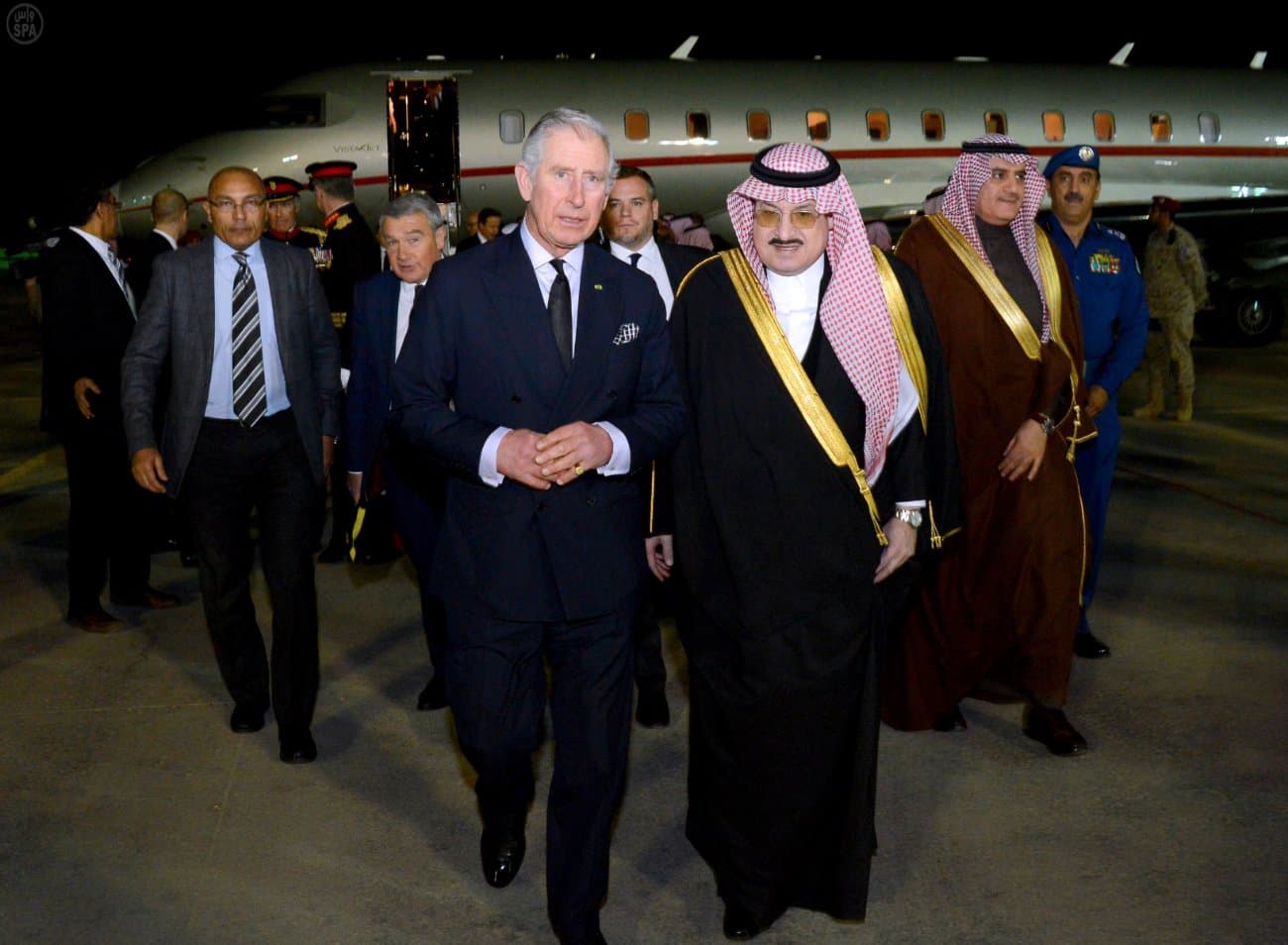 رؤساء الدول والوفود يغادرون الرياض بعد تقديم العزاء في وفاة الملك عبدالله