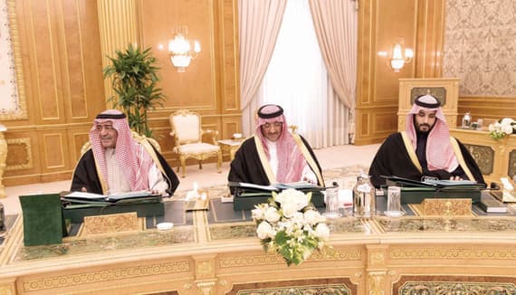 الملك سلمان: توجهاتنا وسياساتنا الخارجية نهج متواصل ومستمر