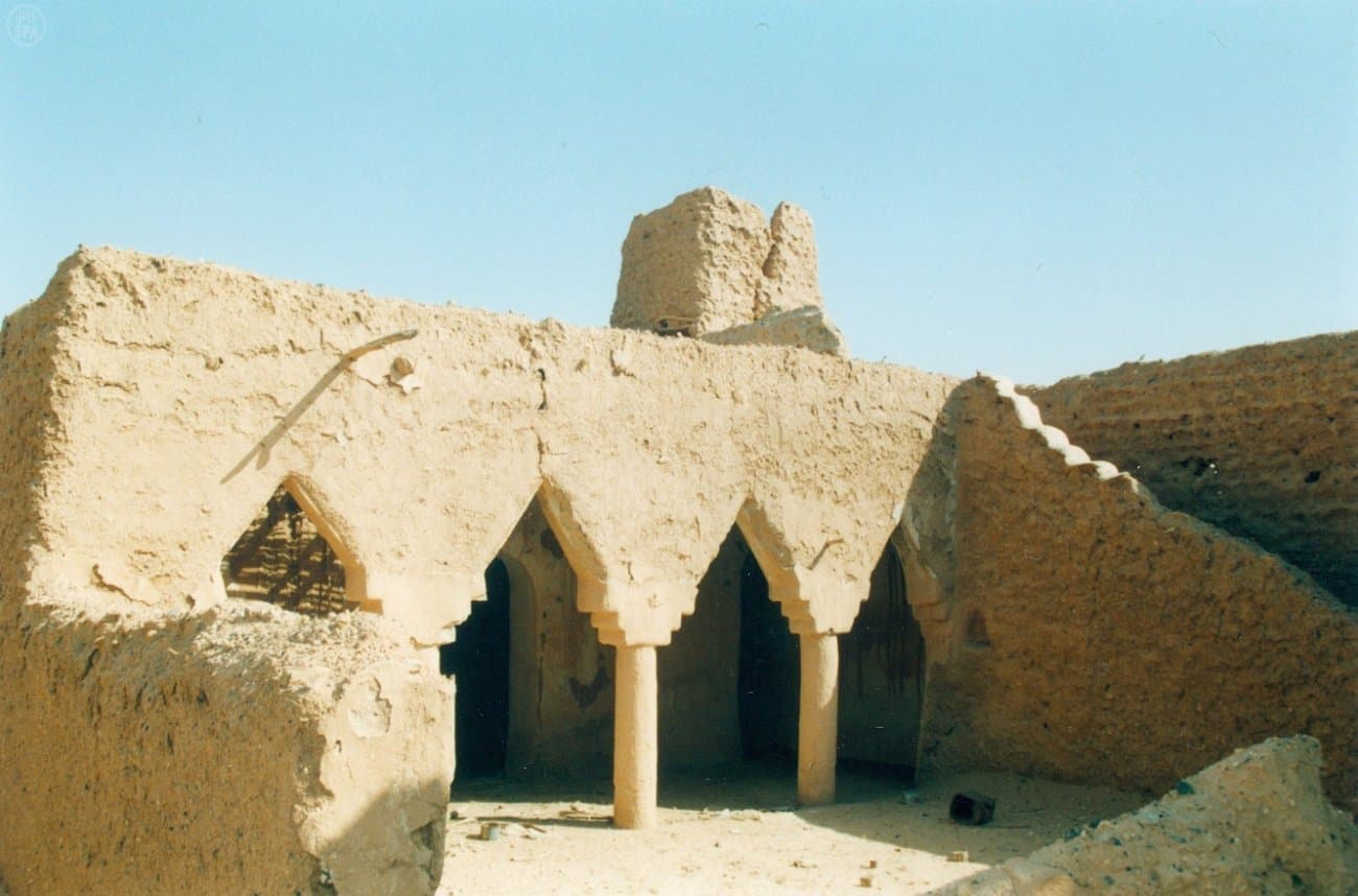 قصة مصورة: قصر الملك عبدالعزيز في وادي الدواسر بحلة جديدة بعد 107 أعوام