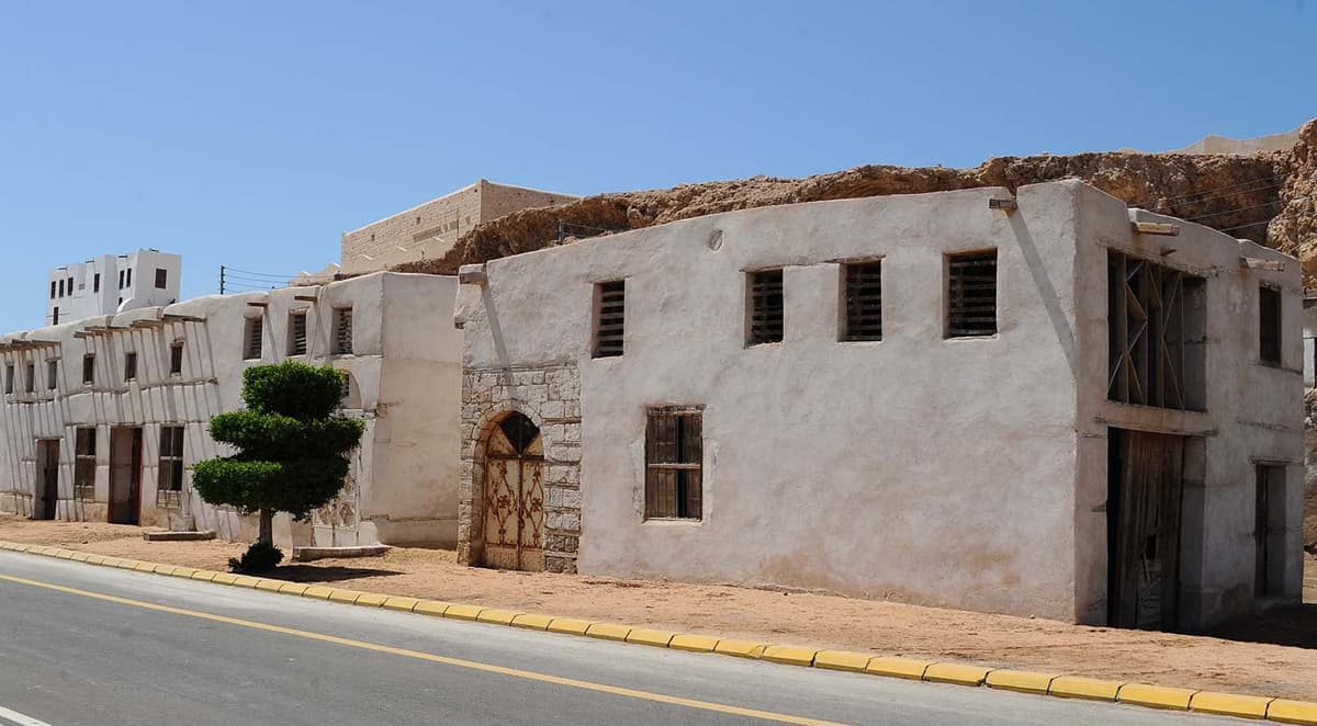 الوجه .. علامة تاريخية في الجزيرة العربية وكنز آثار يعود لآلاف السنين