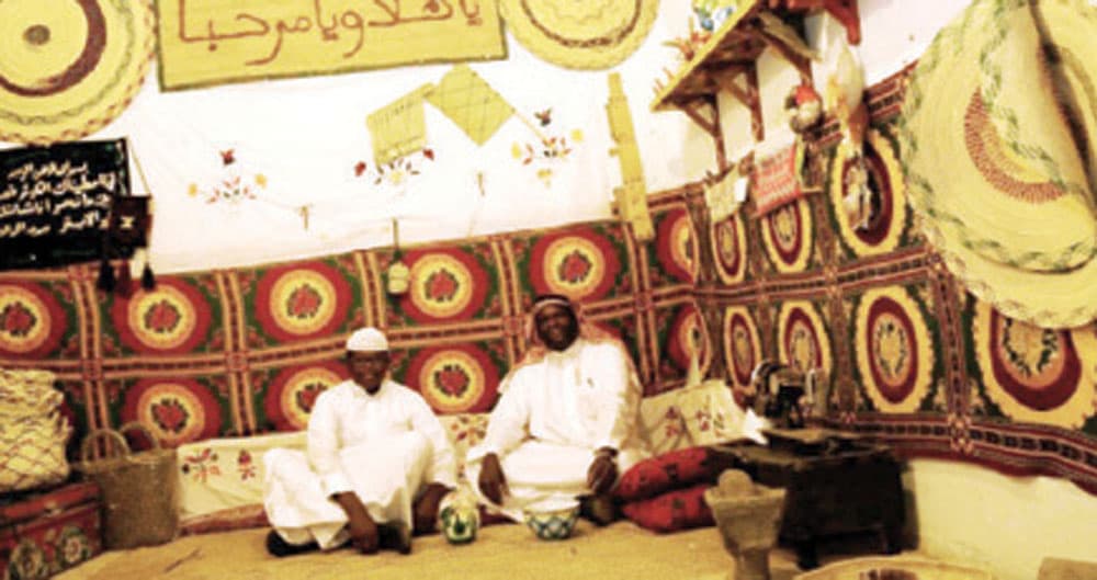 «العينية».. شارع ضم الصناعة والتجارة بالقرب 
من المسجد النبوي