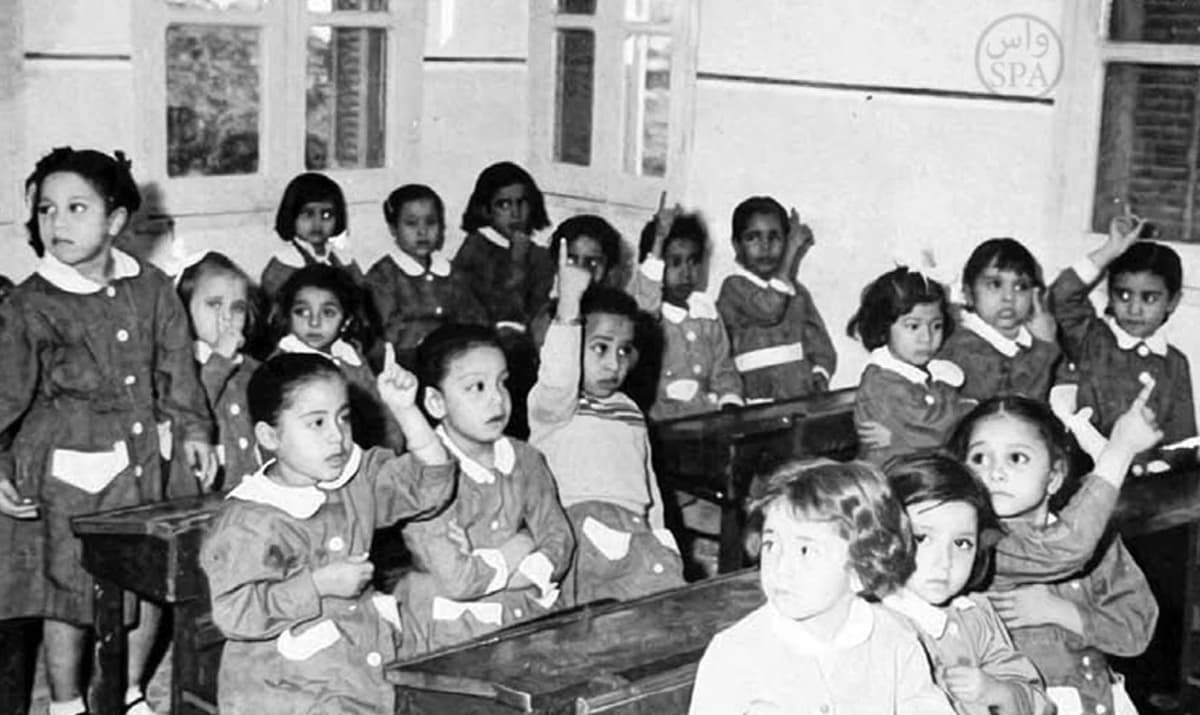 "السعوديات" من 180 دارا للكتاتيب إلى 300 كلية ومعهد عالِ