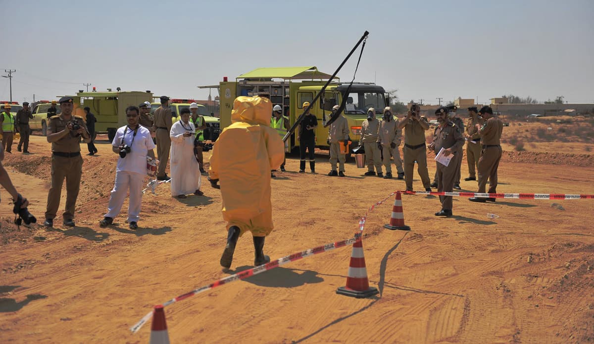 مدني الباحة ينفذ فرضية لهزات أرضية في مركز ناوان