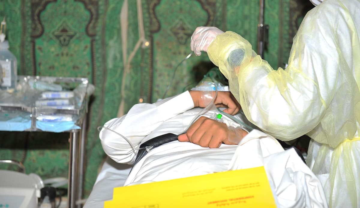 مدني الباحة ينفذ فرضية لهزات أرضية في مركز ناوان