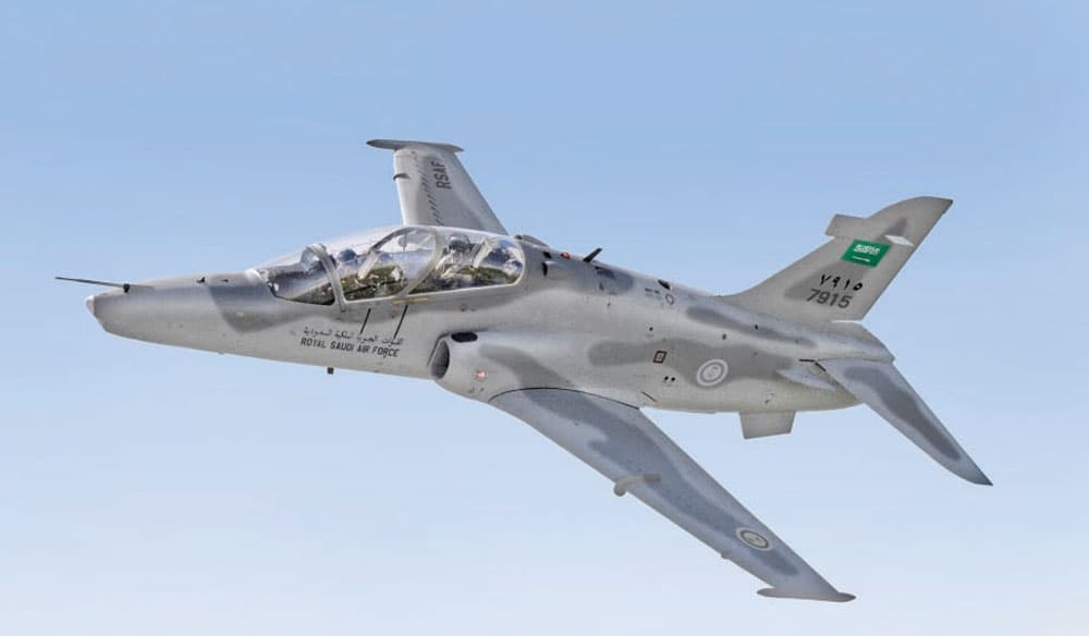 إنجاز سعودي .. تصنيع قطع من طائرات «الهوك»