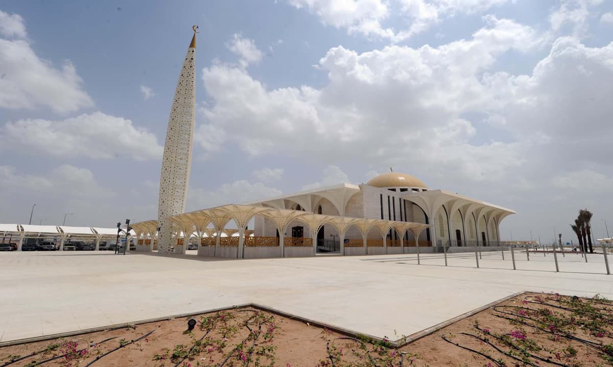 بدأ التشغيل التجريبي لمطار المدينة المنورة الدولي 5 إبريل