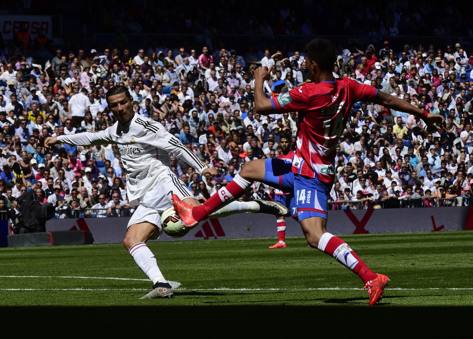 رونالدو يحرز خماسيته الأولى مع الريال