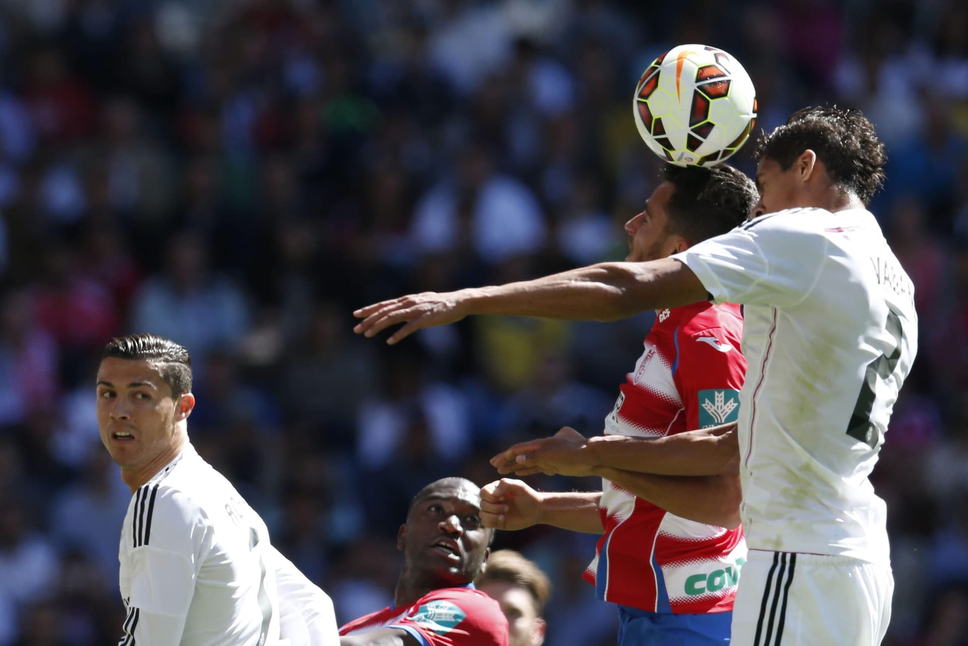 رونالدو يحرز خماسيته الأولى مع الريال