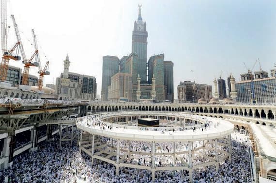 «الحج» تواجه سماسرة تأشيرات العمرة بتقسيمات موسمية