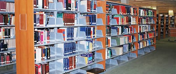 أكثر من مليون مجلد في مكتبة الملك عبدالله بجامعة أم القرى