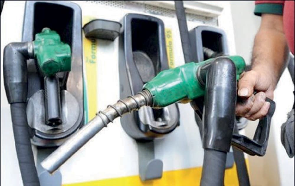 «البلديات»: تأهيل 5 شركات لتشغيل محطات الطرق والتطبيق بعد 8 أشهر