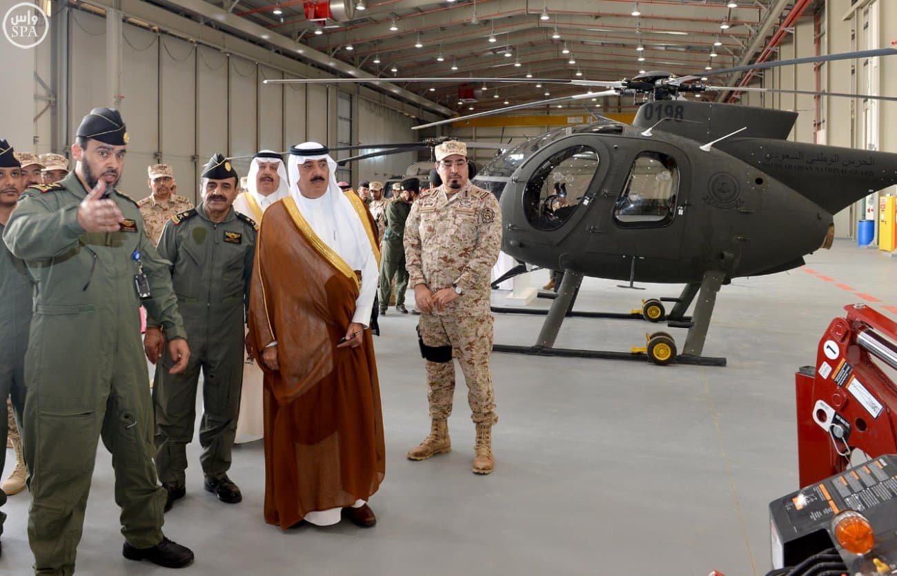 وزير الحرس الوطني يرعى افتتاح مطار خشم العان ومقر لواء طيران الحرس الوطني الأول