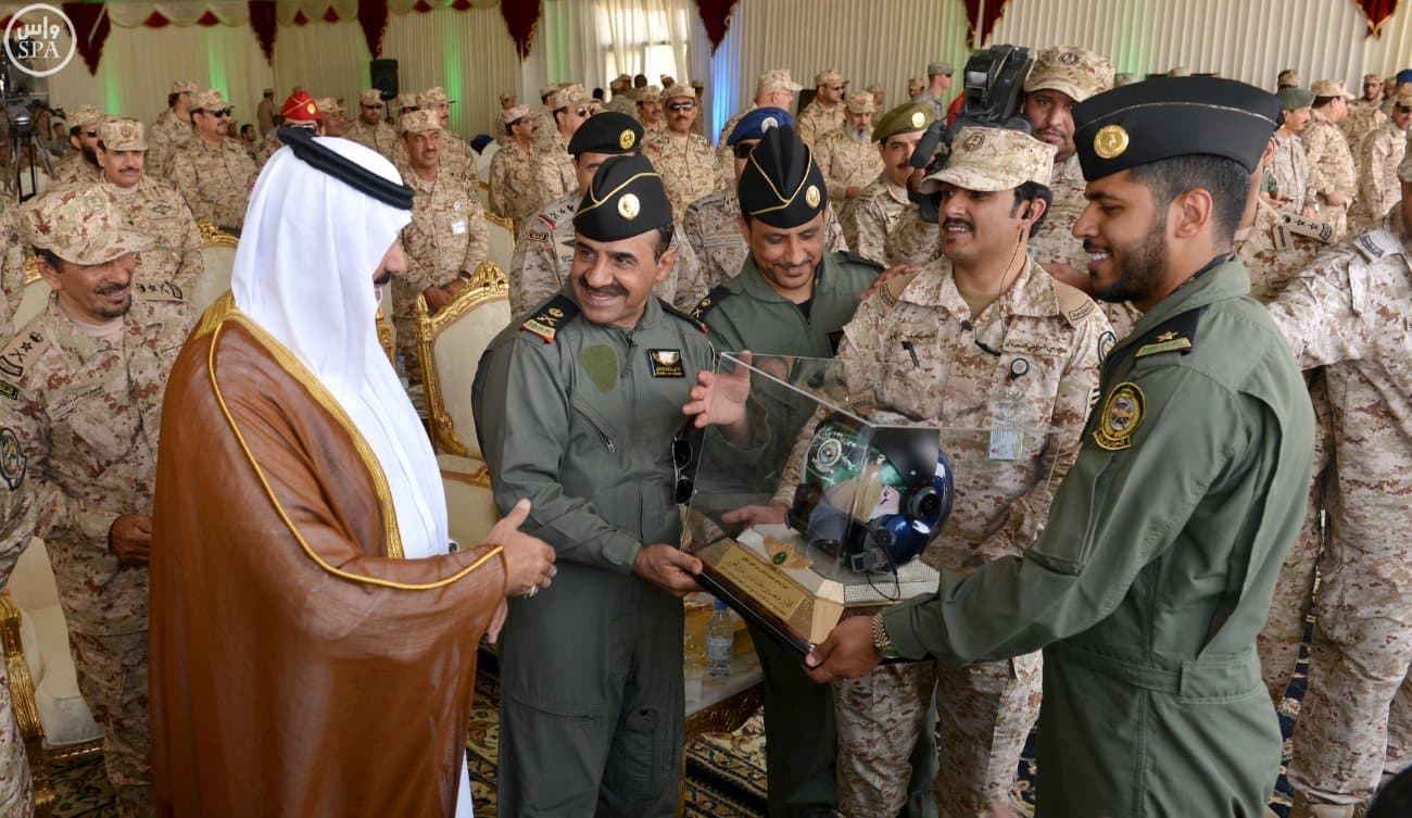 وزير الحرس الوطني يرعى افتتاح مطار خشم العان ومقر لواء طيران الحرس الوطني الأول