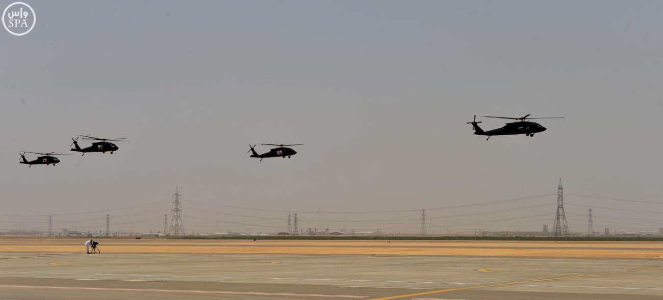 وزير الحرس الوطني يرعى افتتاح مطار خشم العان ومقر لواء طيران الحرس الوطني الأول