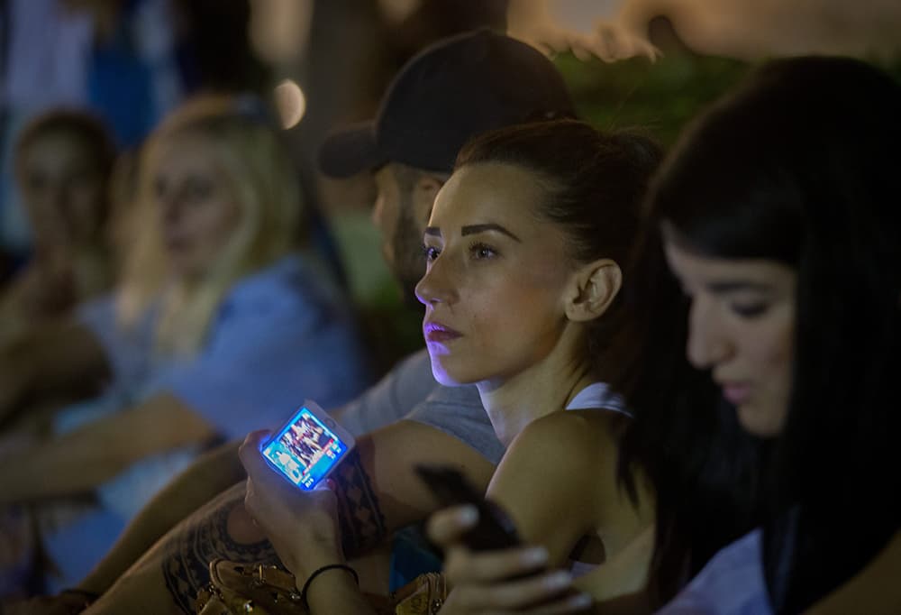 اليونانيون يتحدون أوروبا برفض خطة الإنقاذ