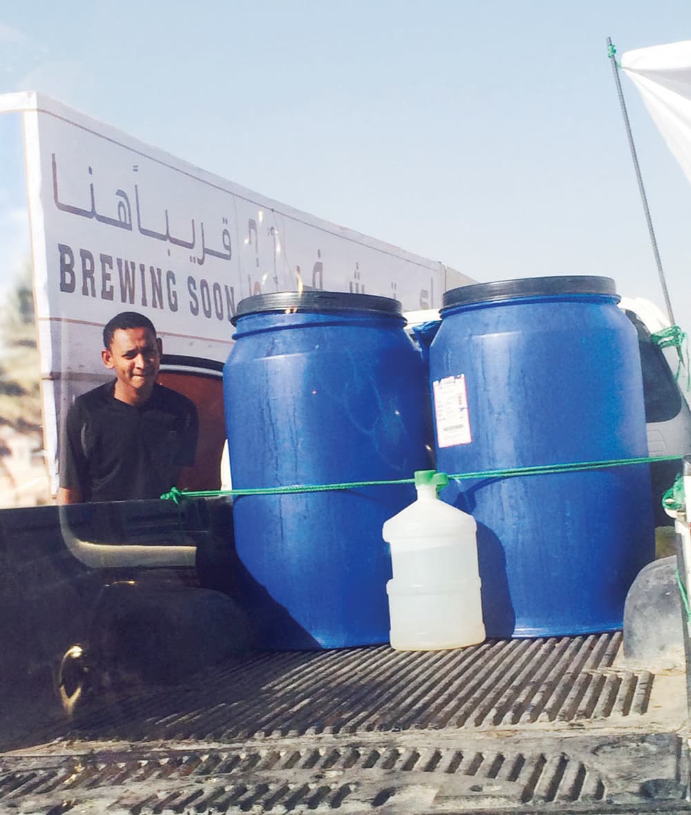 موظفون وطلاب يبيعون السوبيا في رمضان لمضاعفة الدخل