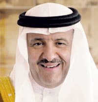 الأمير سلطان بن سلمان يعتمد الفائزين بجائزة «عكاظ للابتكار»
في الحرف والصناعات اليدوية