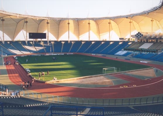 الهلال من دون جمهوره في مواجهة قوية مع لخويا