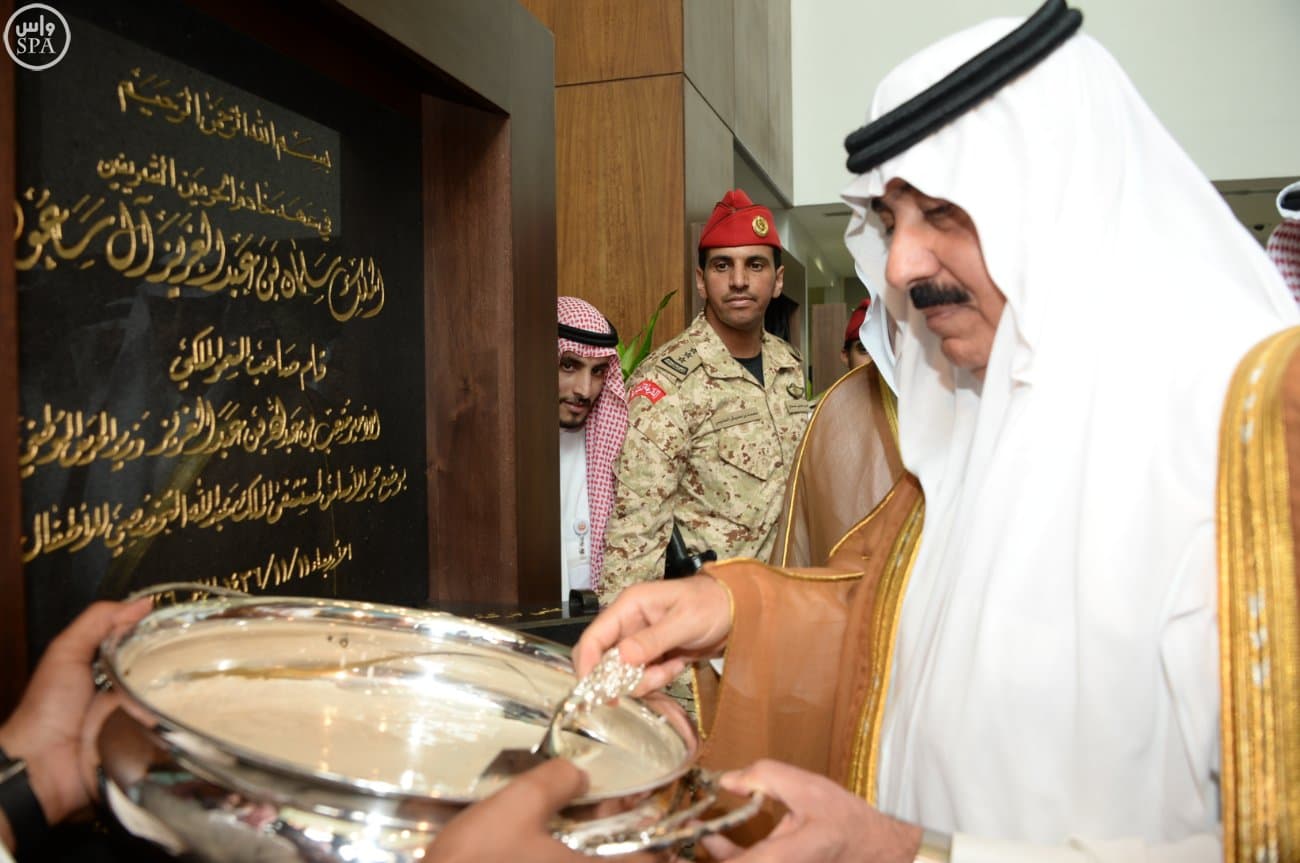 "الأمير متعب بن عبدالله" يفتتح فرعَي المدينة الجامعية ومركز الأبحاث