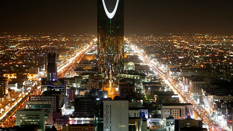 ارتفاع استهلاك الكهرباء للفرد في السعودية إلى 761 كيلوفولت بالساعة