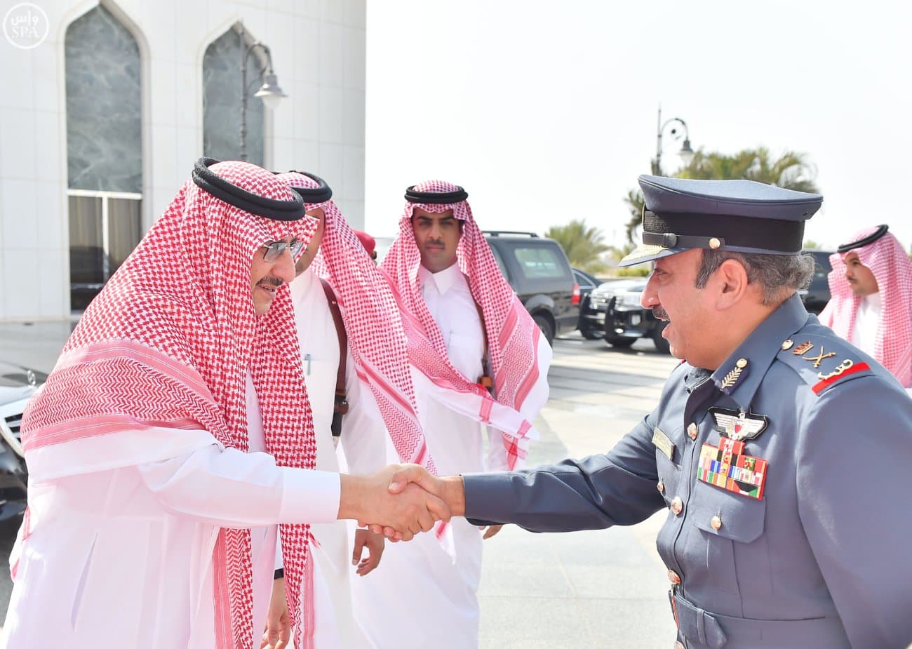 ملك البحرين يغادر جدة بعد زيارة للمملكة