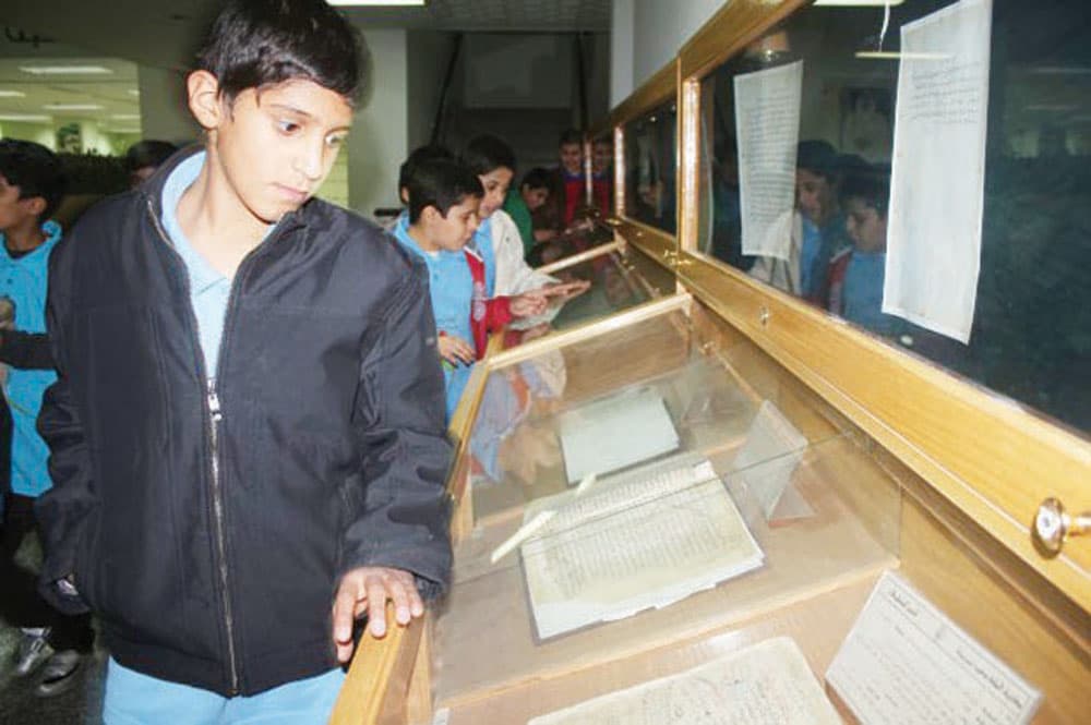 مكتبة الملك سعود في بريدة .. منارة ثقافية تضم 23 ألف عنوان