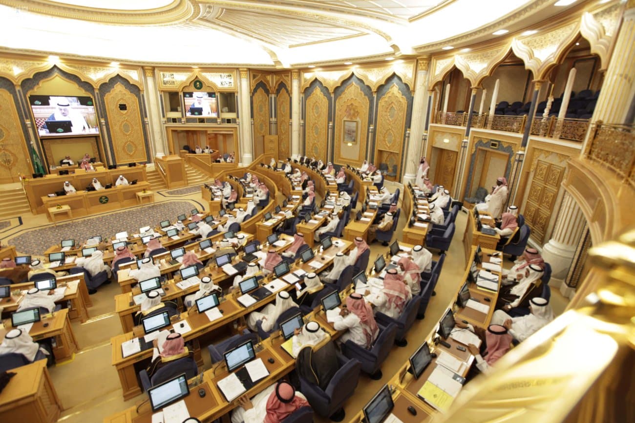 "الشورى" يطالب الهيئة العامة للطيران المدني بوضع رؤيتها الاستراتيجية المستقبلية 