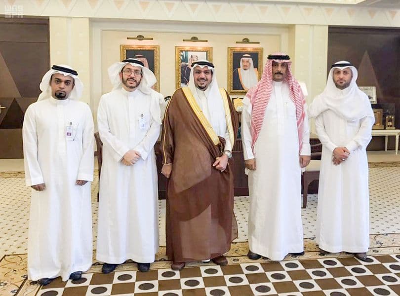 أمير القصيم يستقبل الرئيس التنفيذي لشركة لاند مارك لمساهمتها في مشروع توطين 400 وظيفة في المولات