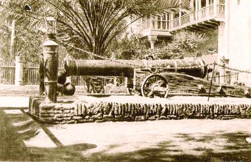 «القول الأنفع في الردع 
عن زيارة المدفع».. رسالة علامة لمواجهة الفرس