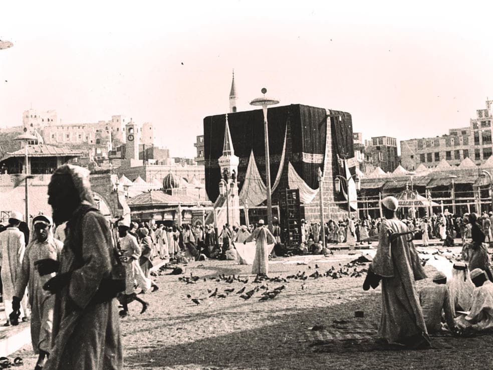 مآذن المسجد الحرام ..بدأت بالقرن الثاني وبلغت 7 منارات في العاشر