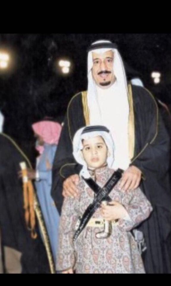 الشاعر: مجلس الملك سلمان «مقصد المثقفين والأدباء» أثرى رؤى ولي العهد