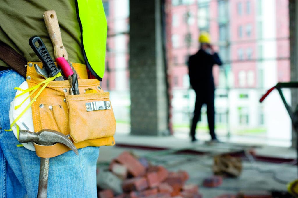 إلزام 140 ألف مؤسسة بالتسجيل في «هيئة المقاولين» بعد الإجازة