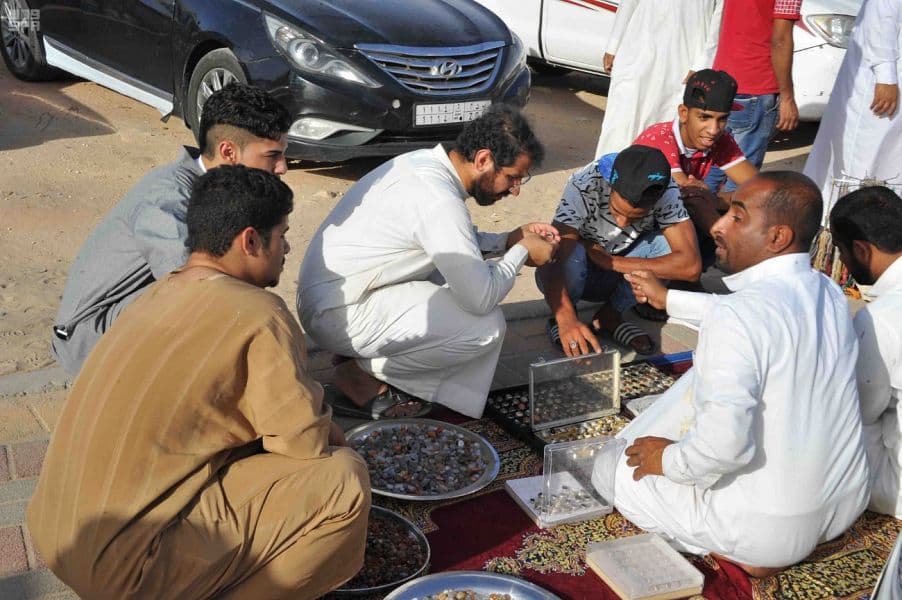 الأسواق الشعبية بالأحساء .. منارات اقتصادية واجتماعية بارزة