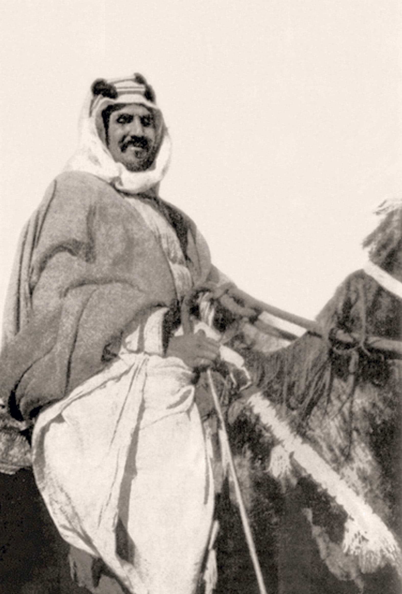 الملك عبدالعزيز آل سعود.