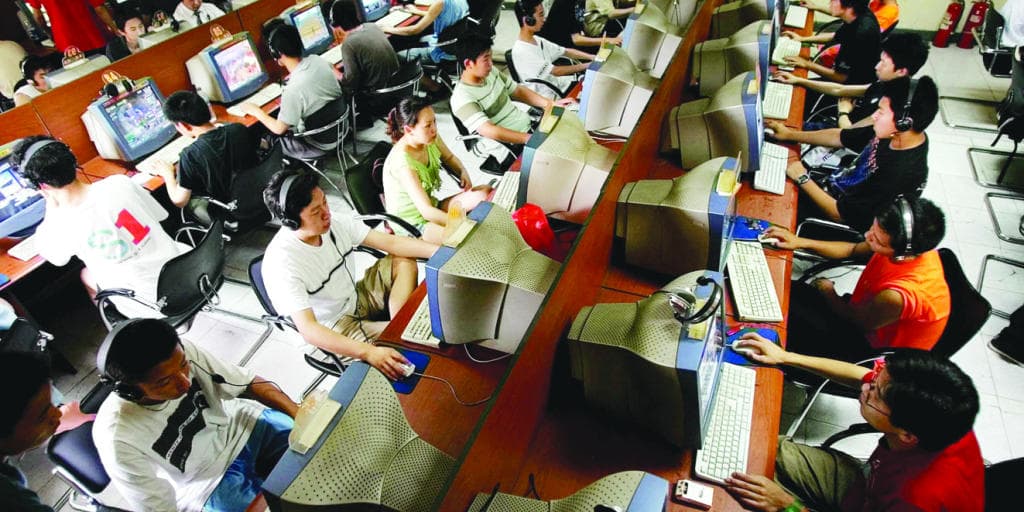 الصين .. عمالقة الإنترنت يدفعون ضريبة النجاح