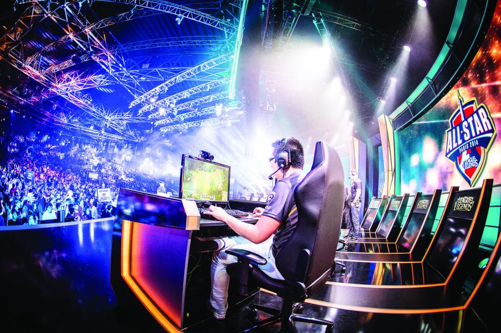 الرياضات الإلكترونية تضع صناعة الألعاب على أعتاب سن الرشد