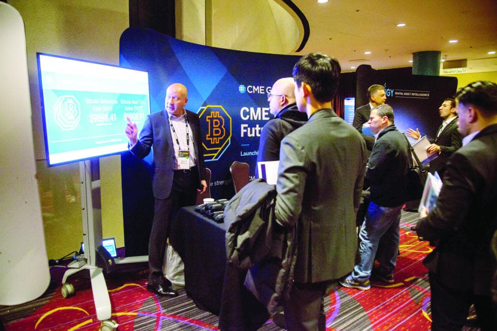 استياء في البورصات من إطلاق منصات «بيتكوين» آجلة