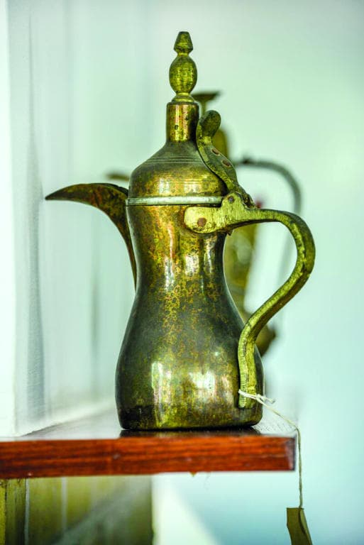 أصل دلة القهوة