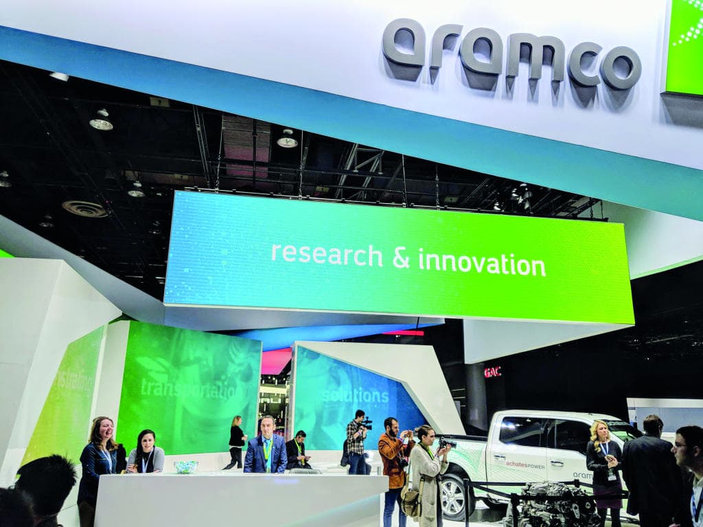 رهان «أرامكو» .. محركات سيارات صديقة للبيئة عالية الكفاءة