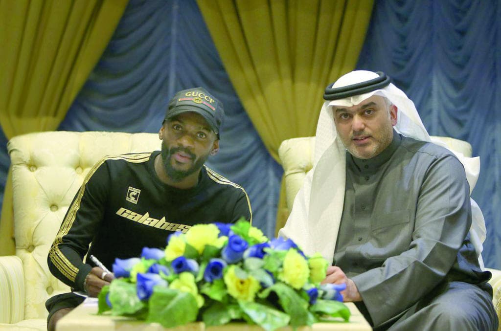 سهيل يلوح في النصر